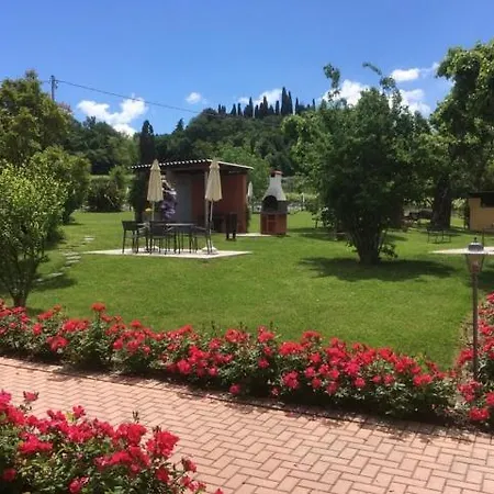 Le Caldane Farm stay Cola (Verona)